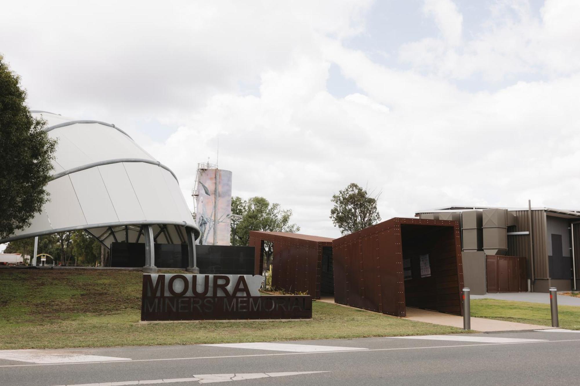 Moura Motel Exterior photo